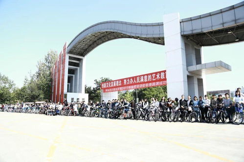 成都多维画室 八大山人绘画艺术的贵族意识