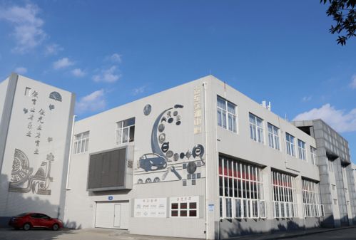 成都汽车职校 让家长放心,让孩子成才