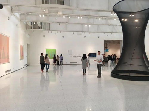 艺术家眼中的城市有多少种样子,来成都时代美术馆找答案