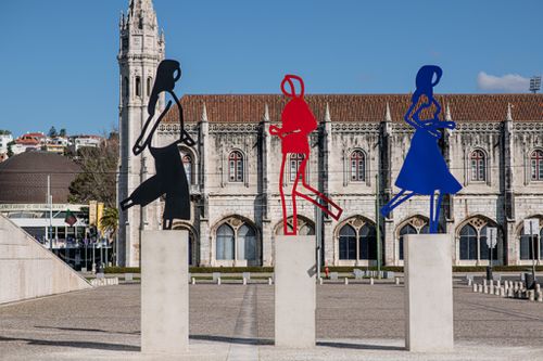 漫步成都 朱利安 奥培最具代表性艺术装置落地成都万象城